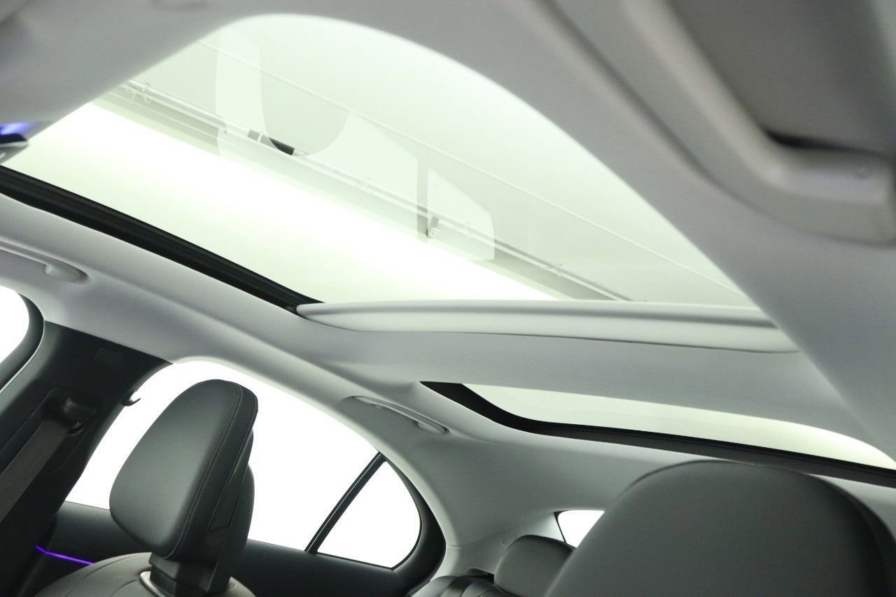 Certified 2025 Mercedes-Benz E 350 4MATIC Sedan image 26