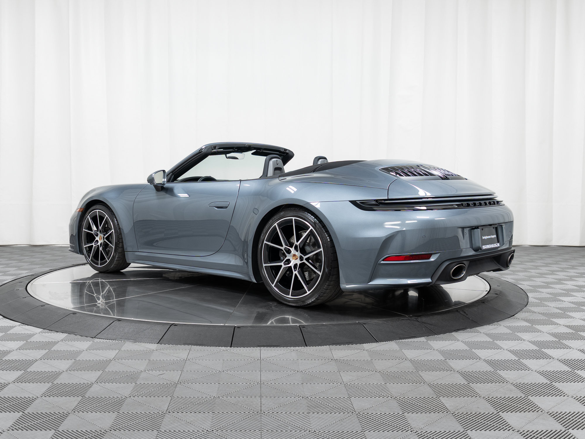 Certified 2026 Porsche 911 Carrera T RWD image 3