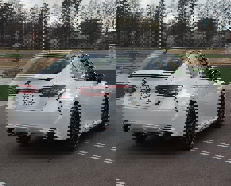 Used 2021 Toyota Camry XSE w/ Navigation Package image 20