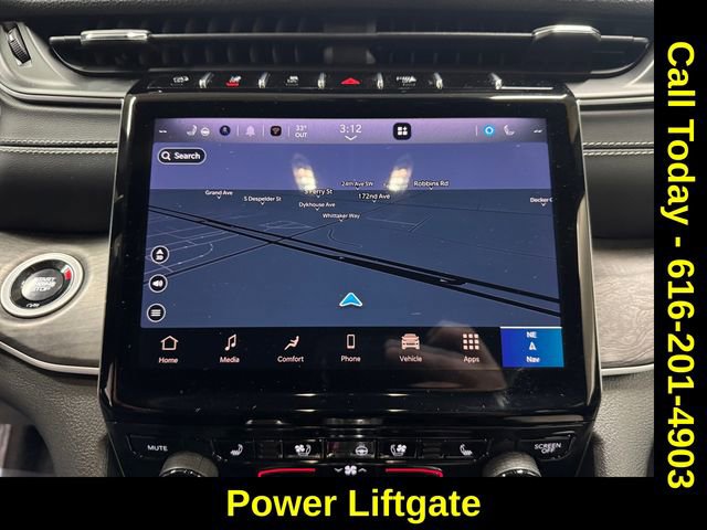 Used 2024 Jeep Grand Cherokee L Limited w/ Luxury Tech Group II image 12