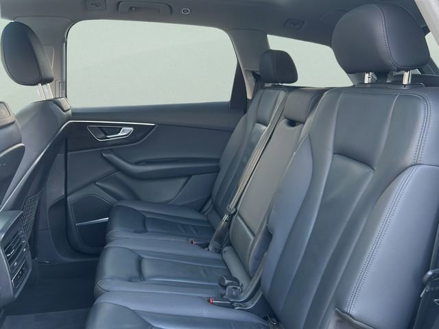 Used 2021 Audi Q7 3.0T Premium Plus image 17