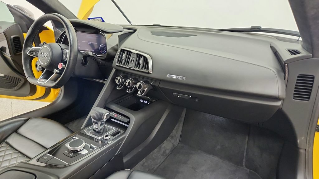 Used 2020 Audi R8 V10 performance AWD/4WD image 32