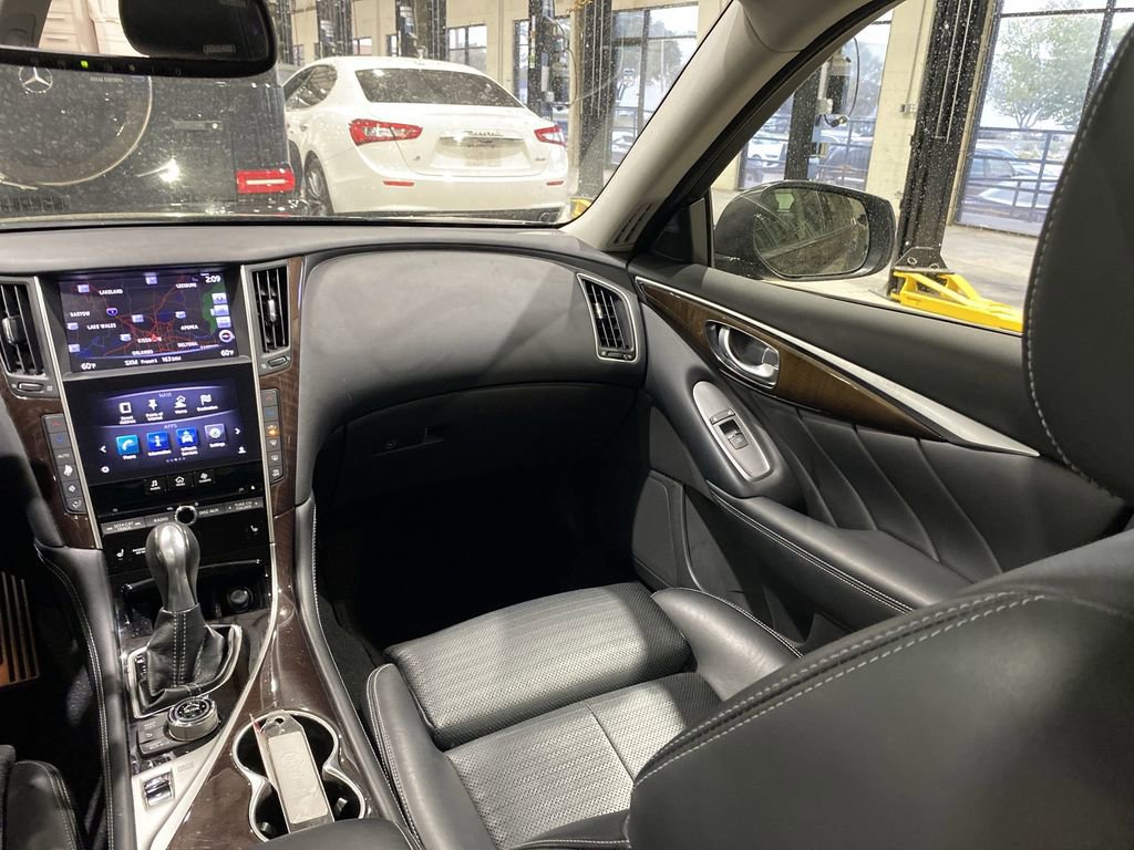 Used 2016 INFINITI Q50 Sport image 4