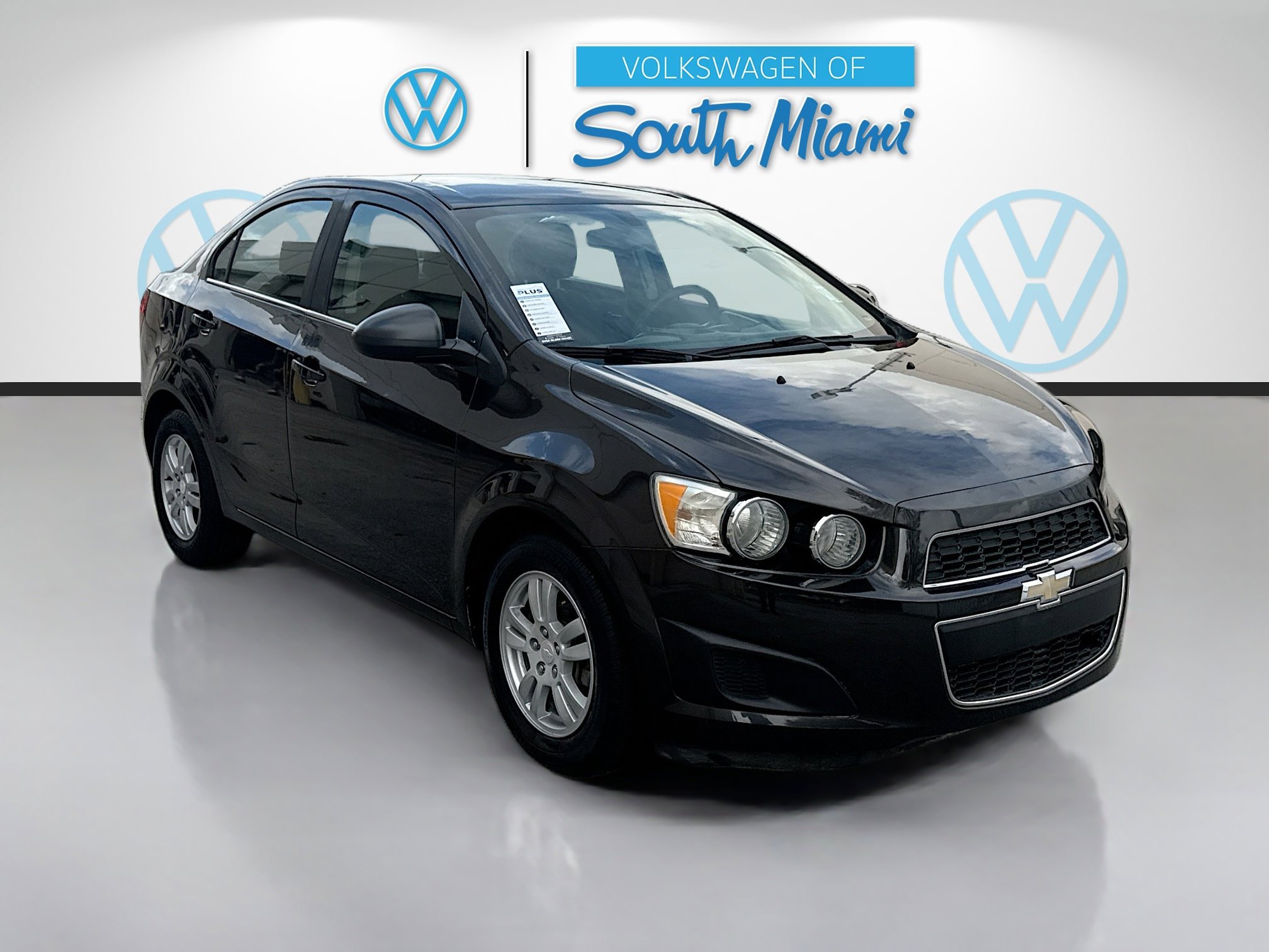 Used 2016 Chevrolet Sonic LT image 1