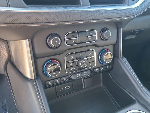 Used 2022 Chevrolet Suburban Premier image 35