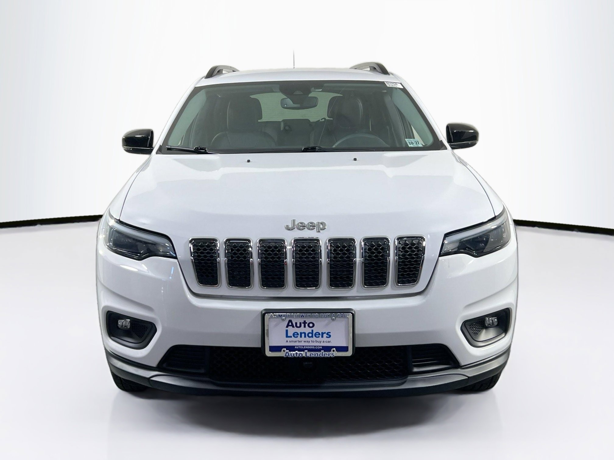 Used 2022 Jeep Cherokee Latitude Lux w/ Mopar Interior Package image 2
