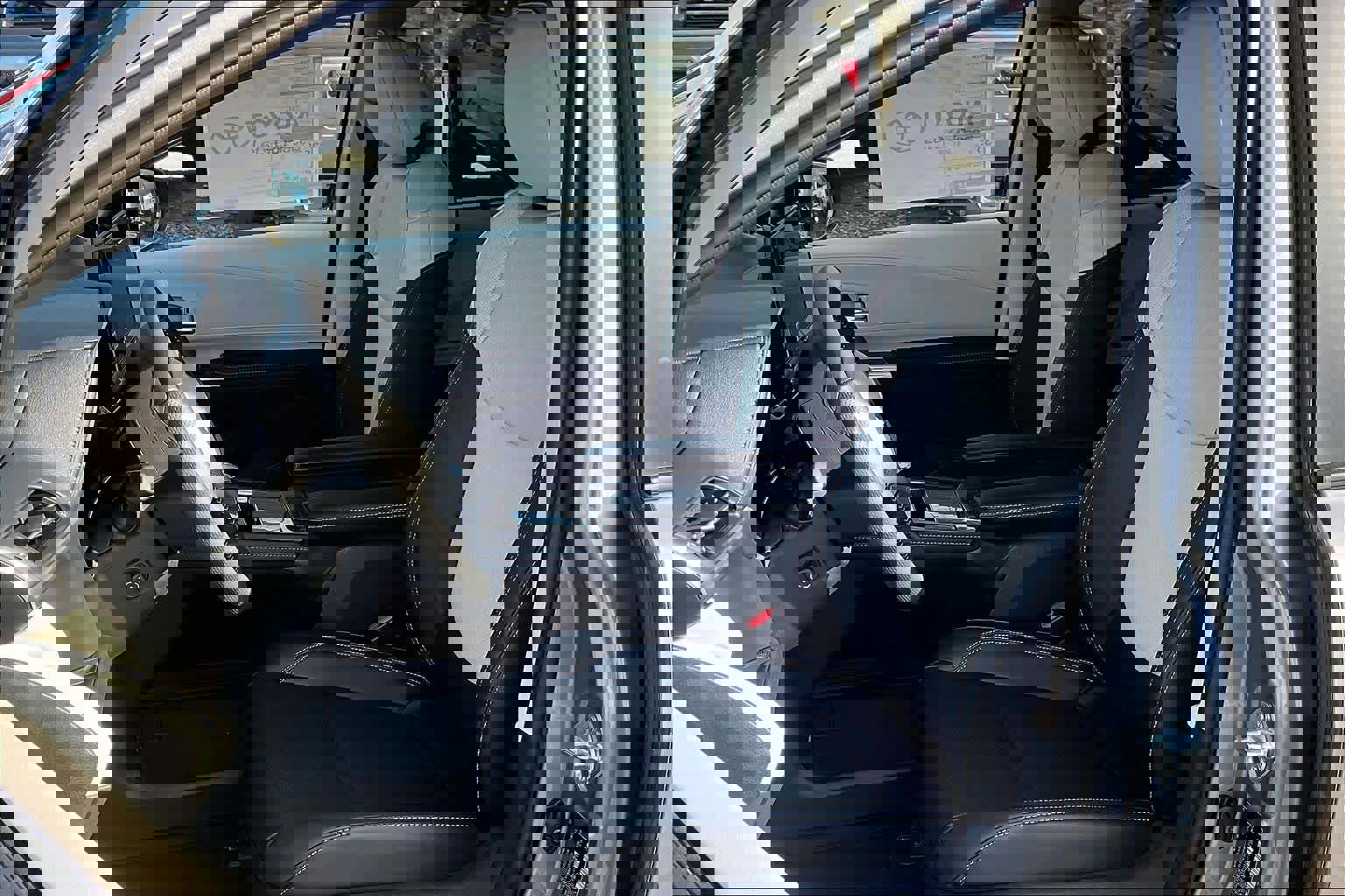 New 2026 Toyota Sienna Platinum image 9