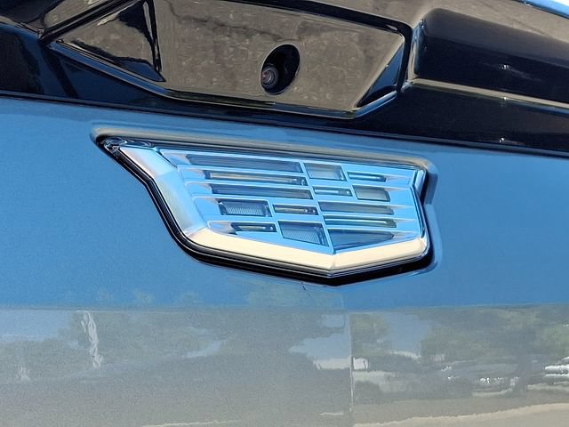 Certified 2025 Cadillac Optiq Sport 2 w/ LPO, Floor Liner Package AWD/4WD image 29