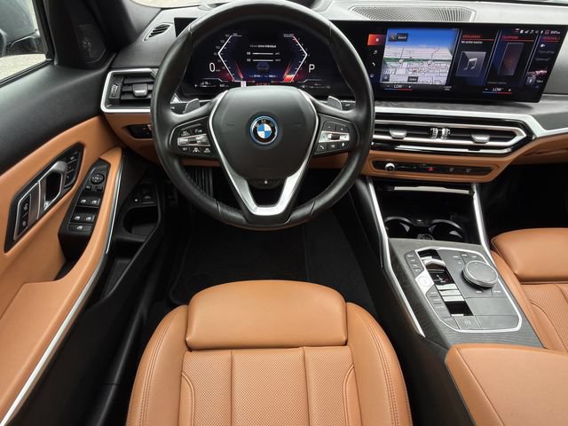 Used 2023 BMW 330e xDrive w/ Premium Package AWD/4WD image 13