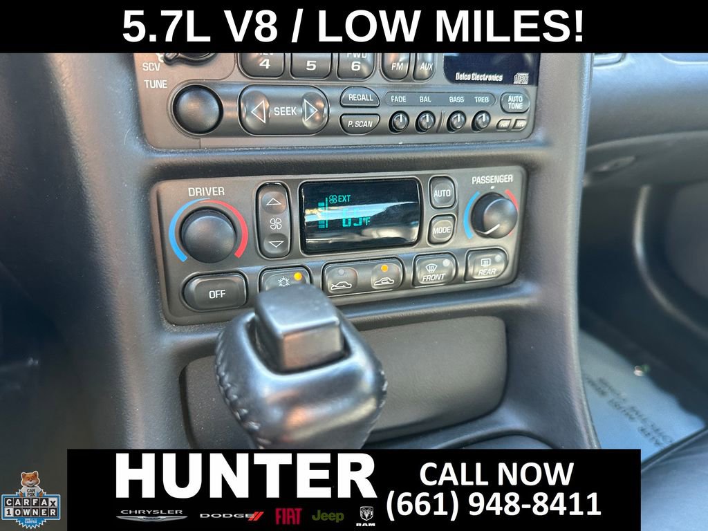 Used 2004 Chevrolet Corvette Coupe image 22
