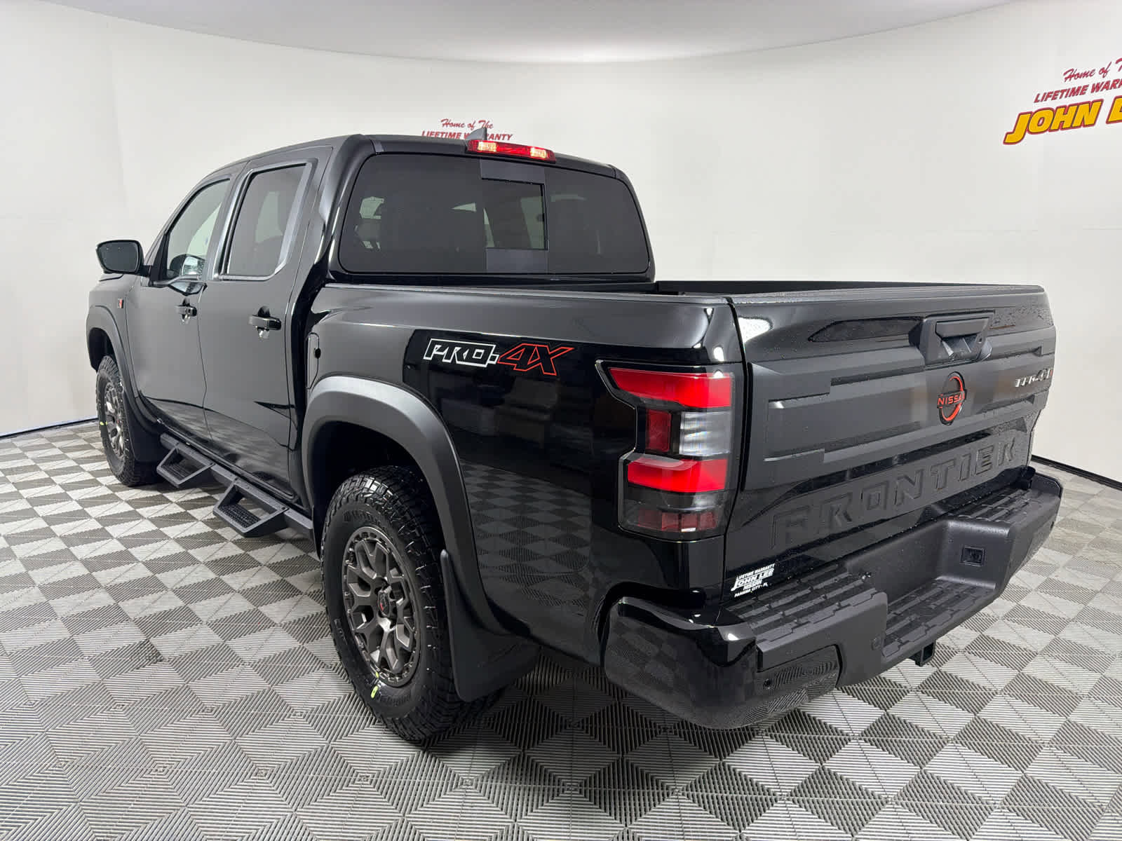 New 2026 Nissan Frontier PRO-4X w/ Pro Premium Package image 3