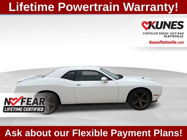 Used 2019 Dodge Challenger SXT RWD image 15