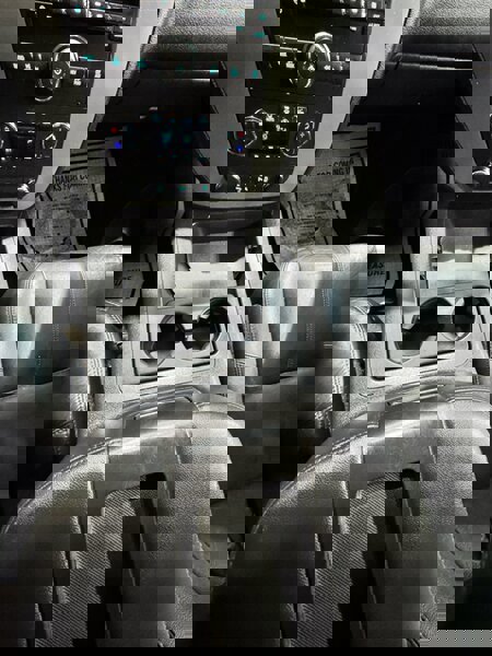 Used 2014 GMC Yukon XL SLT image 9