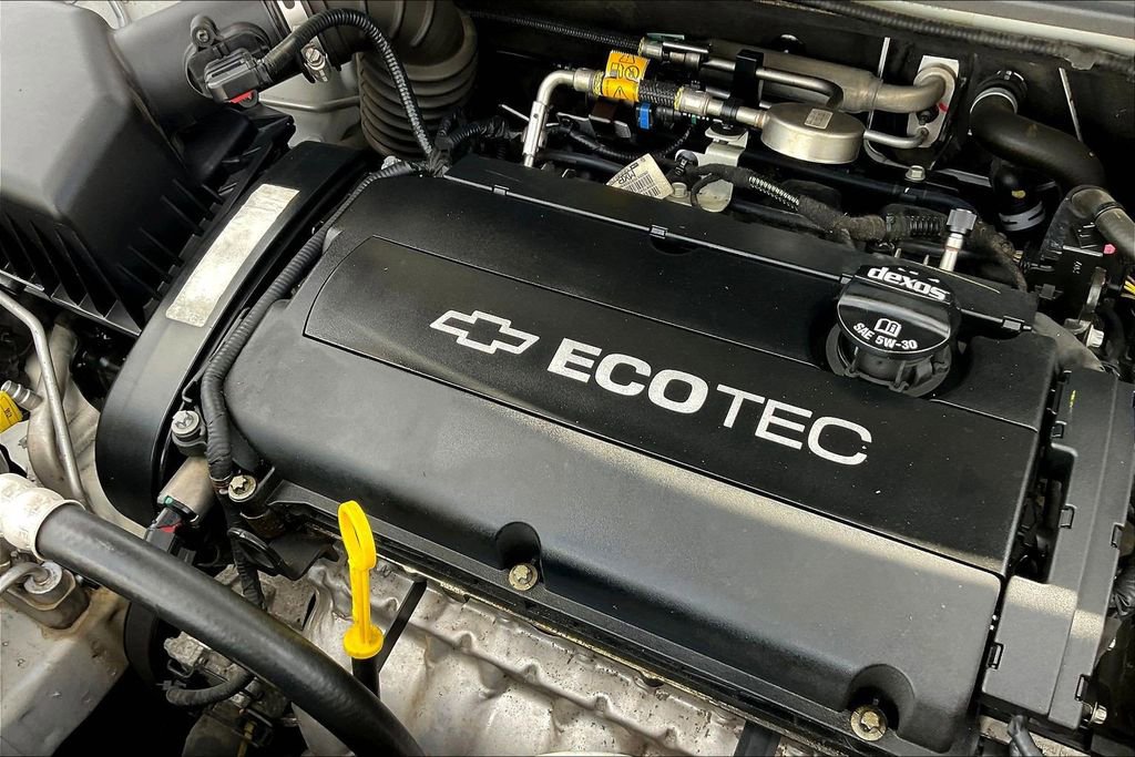 Used 2018 Chevrolet Sonic LS image 32