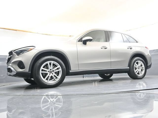 Used 2023 Mercedes-Benz GLC 300 4MATIC image 30