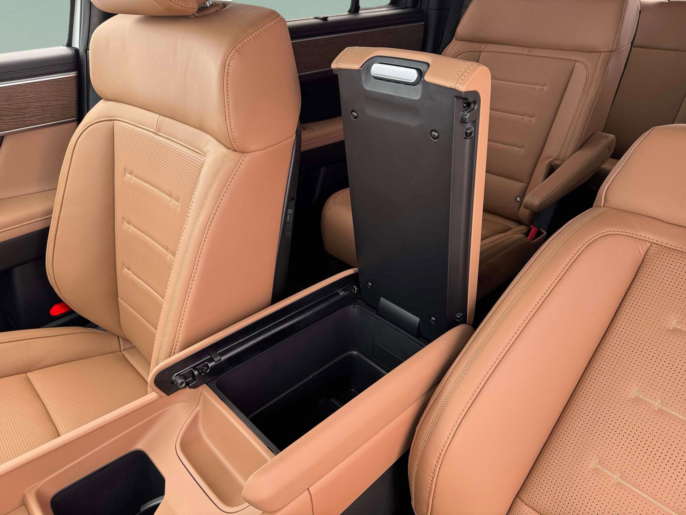 New 2026 Hyundai Santa Fe Calligraphy image 12