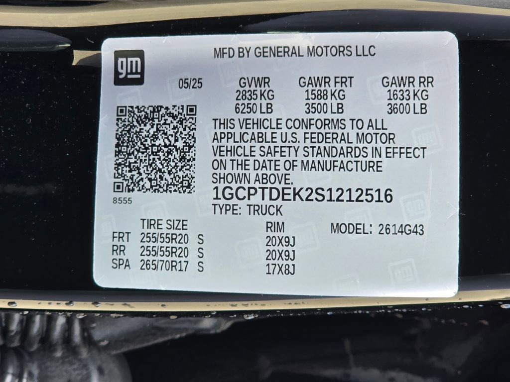 Used 2025 Chevrolet Colorado Z71 w/ Z71 Convenience Package 2 image 22