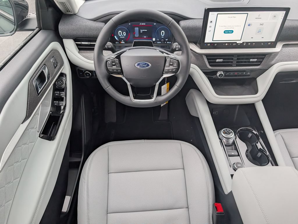 New 2026 Ford Explorer Platinum w/ LUX Leather Package AWD/4WD image 8