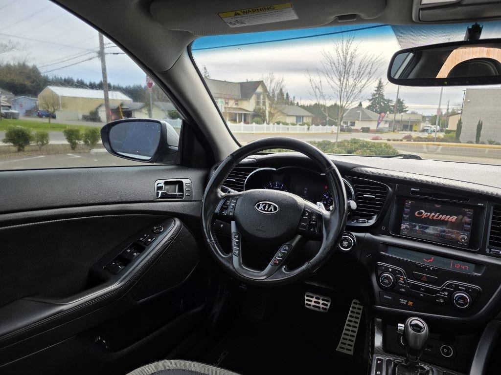 Used 2011 Kia Optima SX w/ Premium Pkg FWD image 10