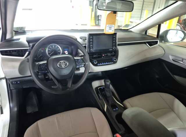 Used 2021 Toyota Corolla LE image 5