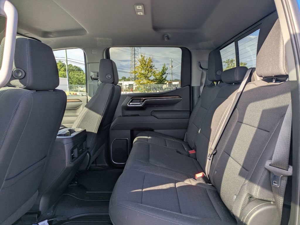 New 2025 Chevrolet Silverado 1500 LT w/ Safety Package image 29