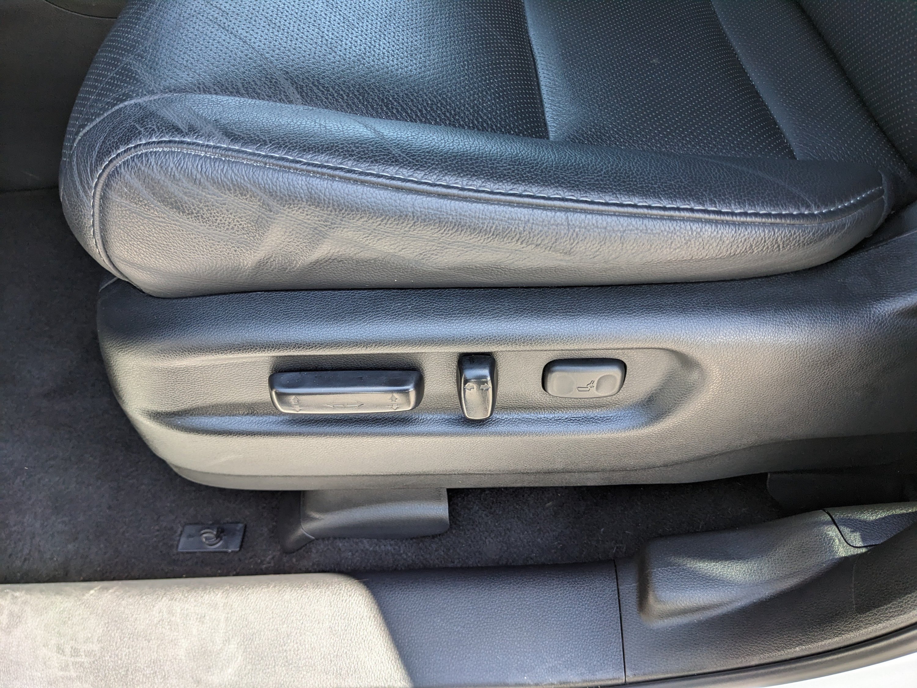 Used 2025 Honda Passport EX-L image 22