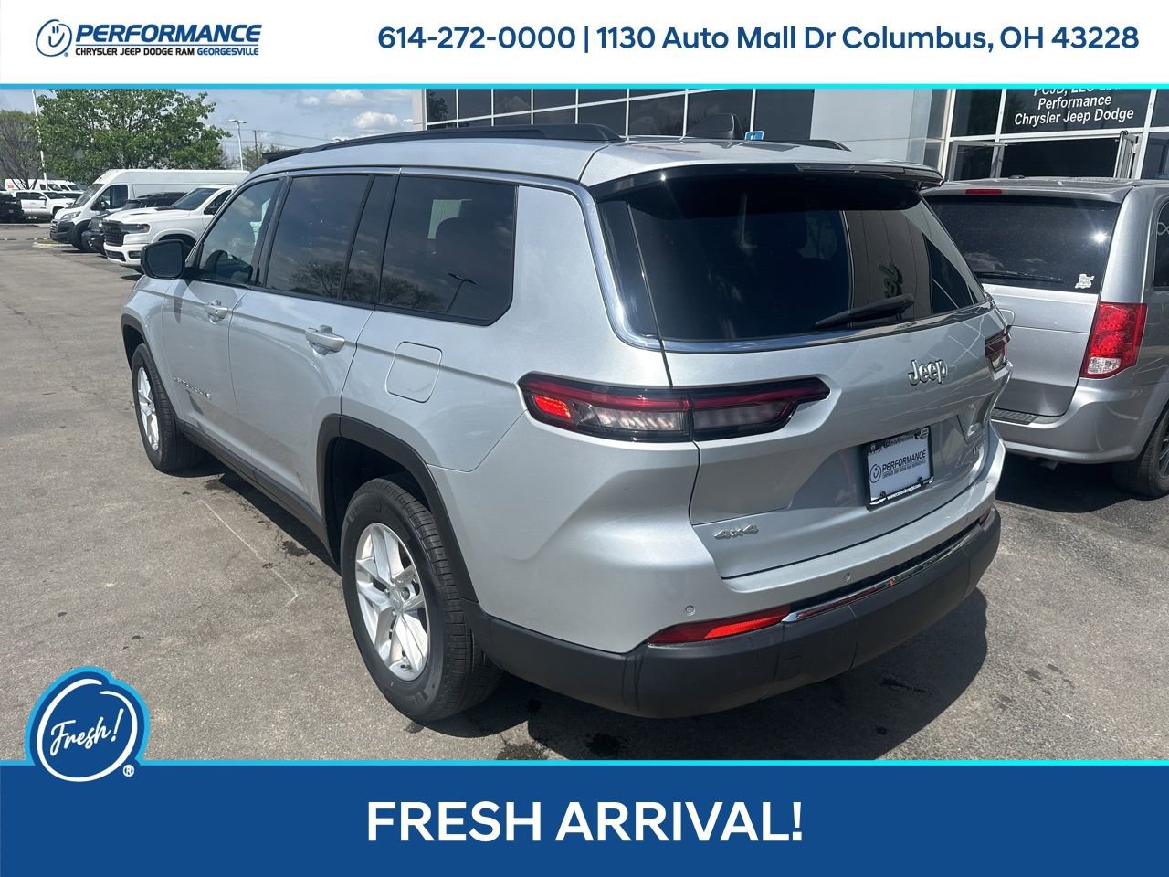 Used 2024 Jeep Grand Cherokee L Laredo w/ Luxury Tech Group I image 6