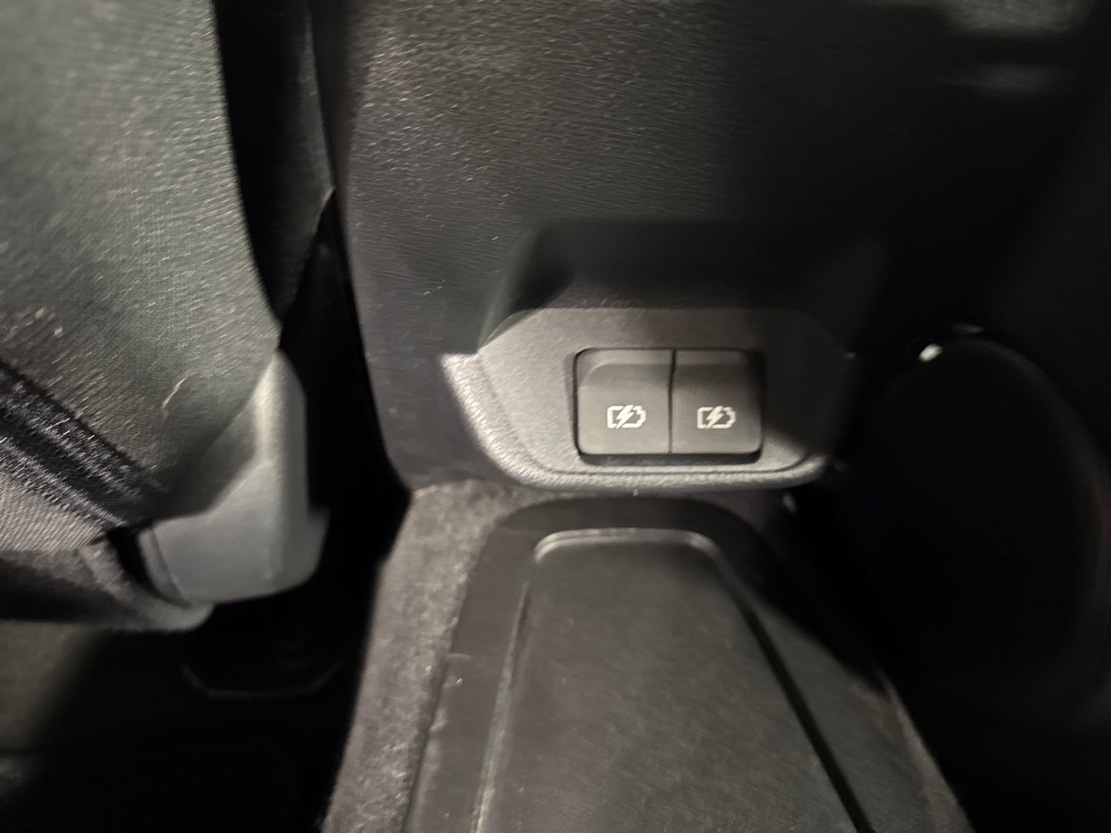 Used 2020 Nissan Leaf SV w/ SV Technology Package FWD image 30