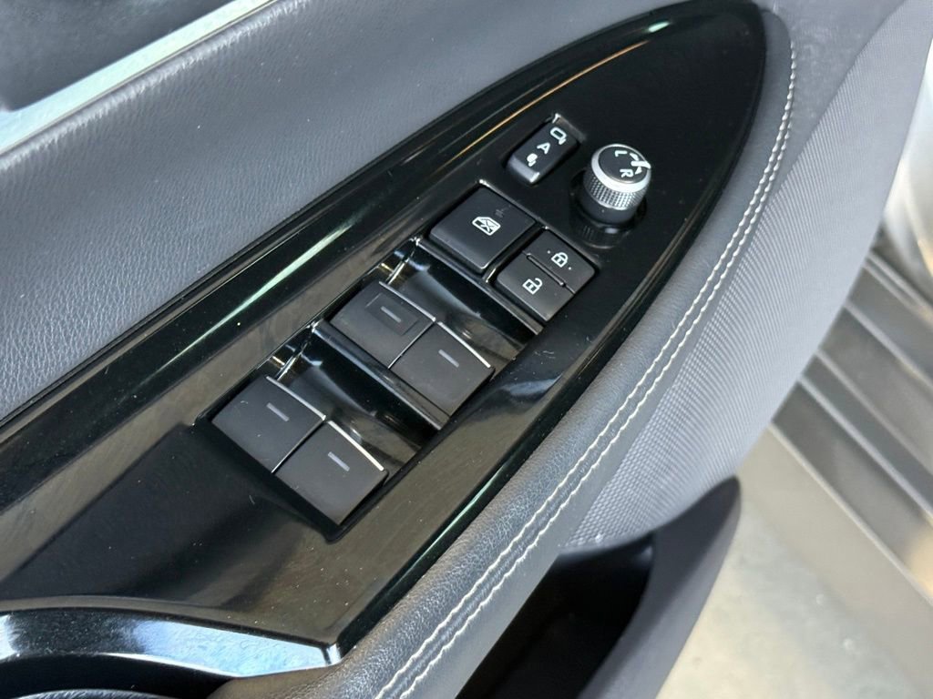 Used 2022 Toyota Mirai XLE w/ Advanced Technology Package image 19