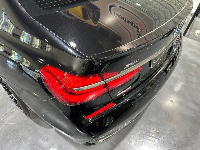Used 2017 BMW M760i xDrive AWD/4WD image 30