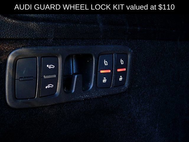 Used 2022 Audi SQ7 Premium Plus w/ SQ7 Executive Package image 8