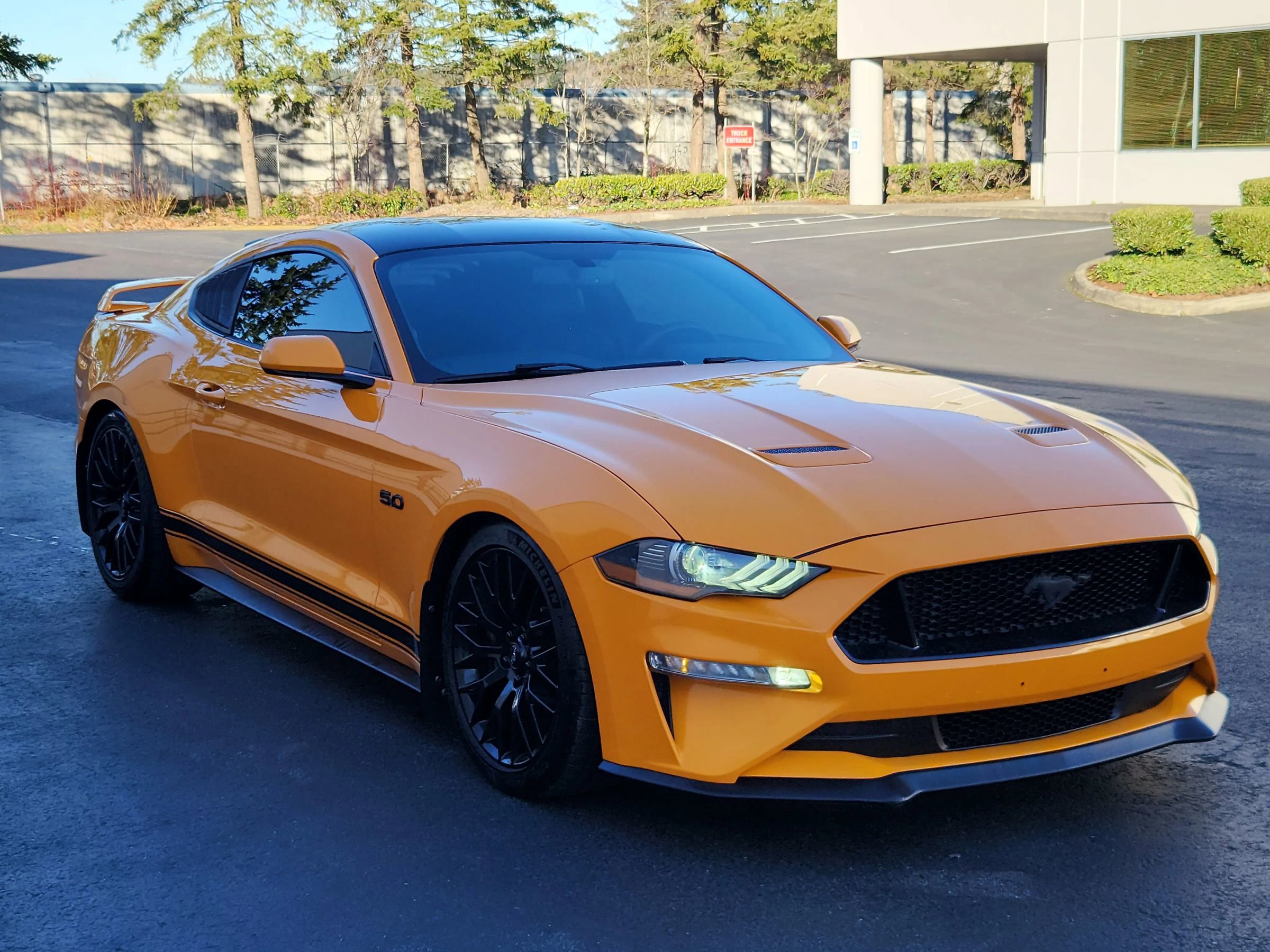 Used 2019 Ford Mustang GT w/ GT Performance Package image 5