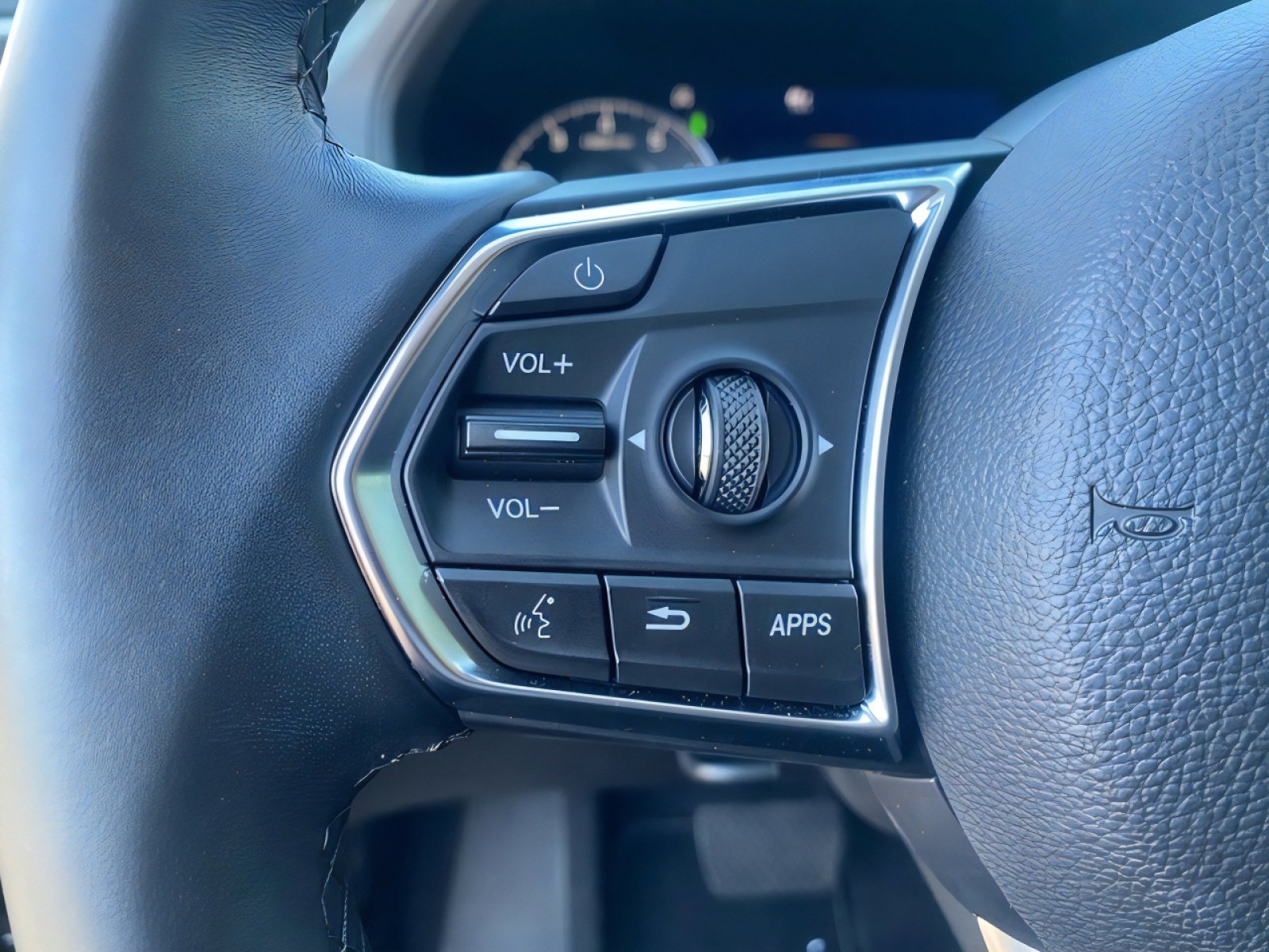 Used 2025 Acura RDX SH-AWD w/ Technology Package image 14