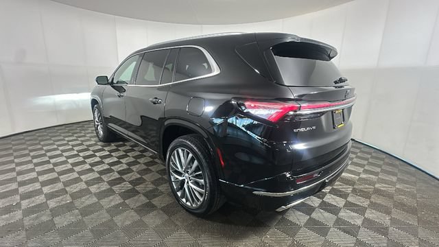 Used 2025 Buick Enclave Avenir w/ Trailering Package, 5000 lbs. FWD image 4