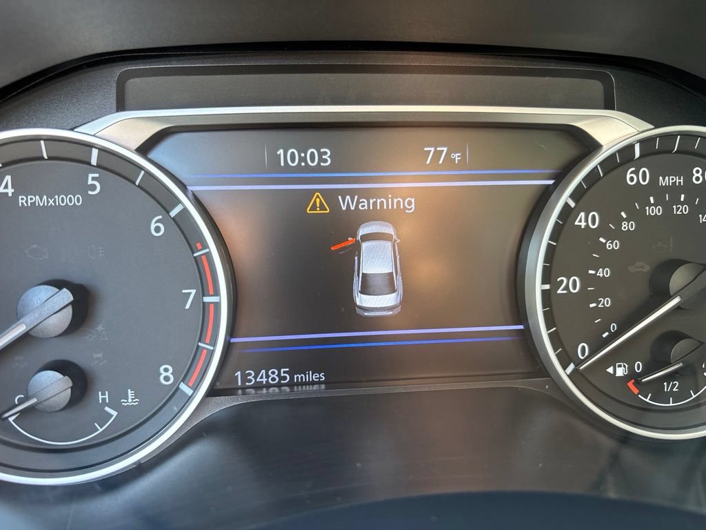 Used 2020 Nissan Altima 2.5 SL FWD image 11