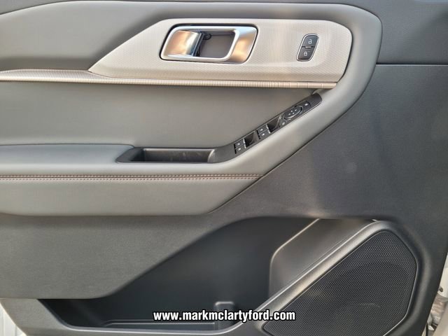 New 2026 Ford Explorer Active image 20