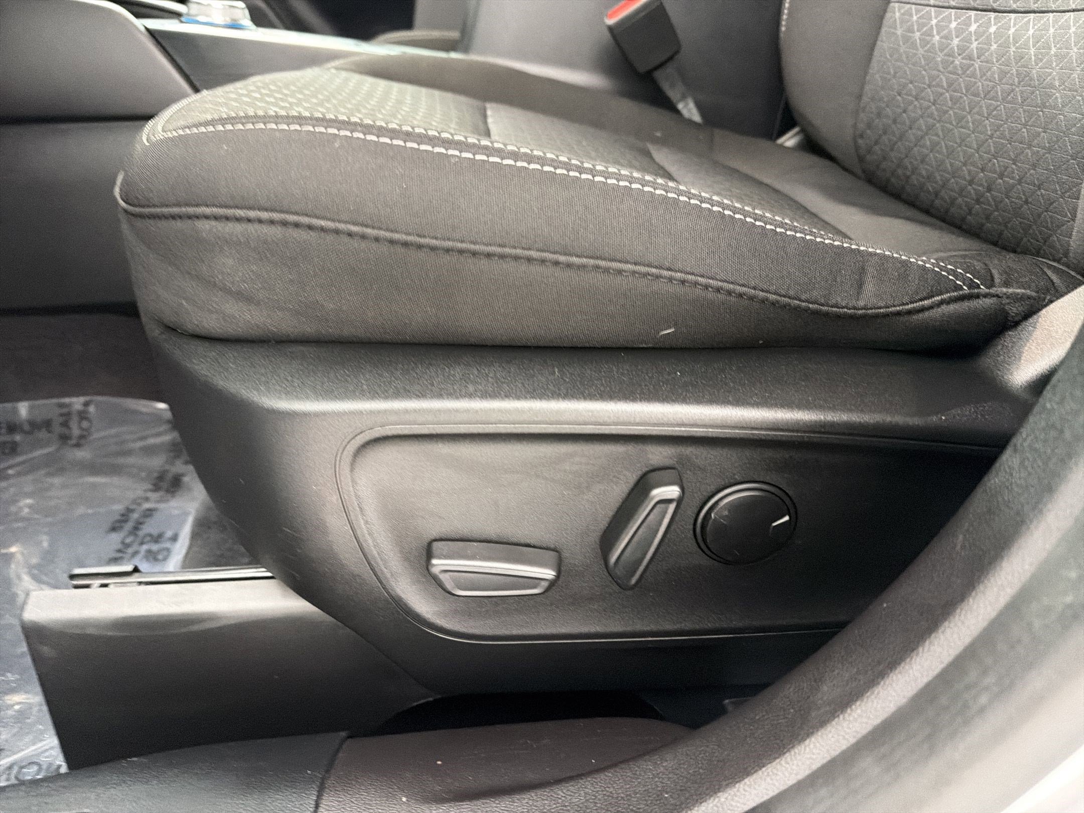 Used 2023 Ford Escape Active FWD image 13