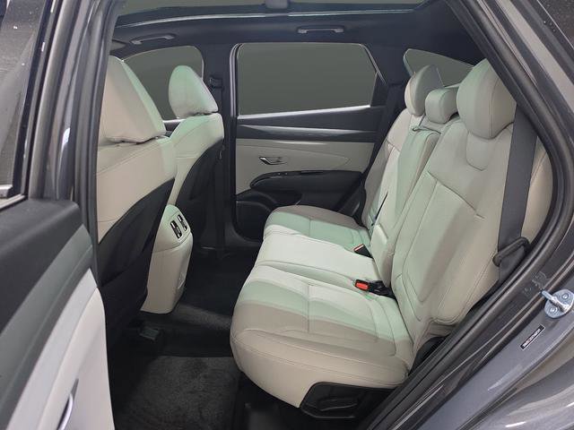New 2026 Hyundai Tucson Limited image 32