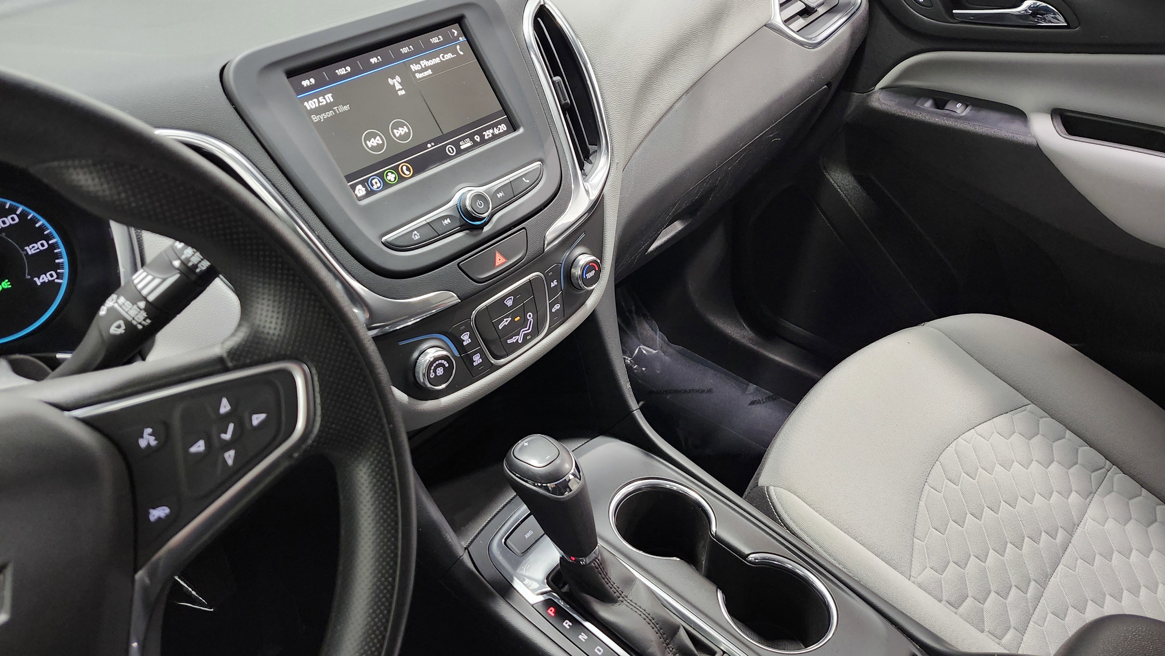 Used 2019 Chevrolet Equinox LS w/ LS Convenience Package image 29