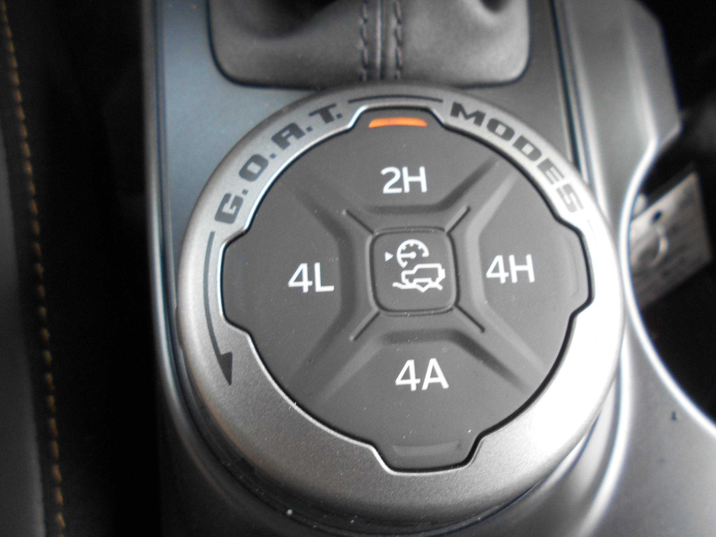 Used 2026 Ford Bronco Badlands AWD/4WD image 14