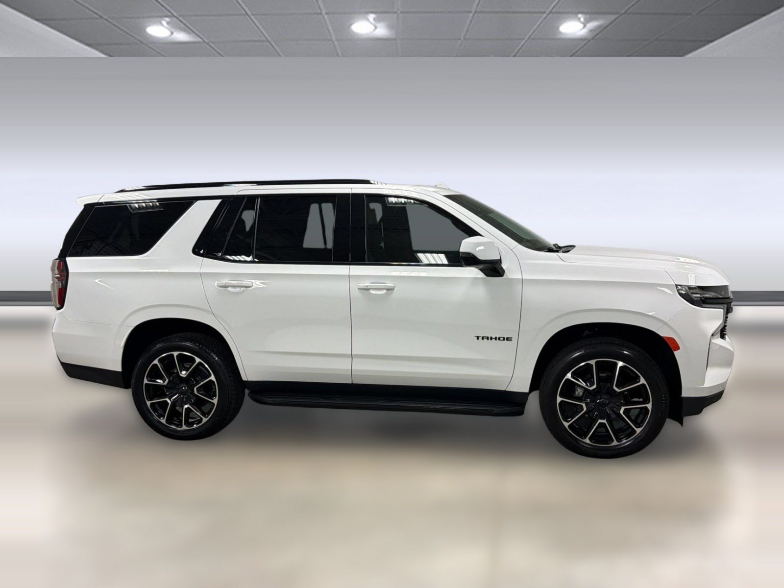 Used 2024 Chevrolet Tahoe RST w/ Luxury Package RWD image 7