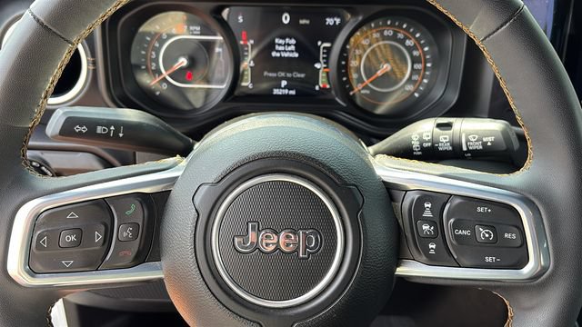 Used 2024 Jeep Wrangler Unlimited Sahara w/ Technology Group AWD/4WD image 10