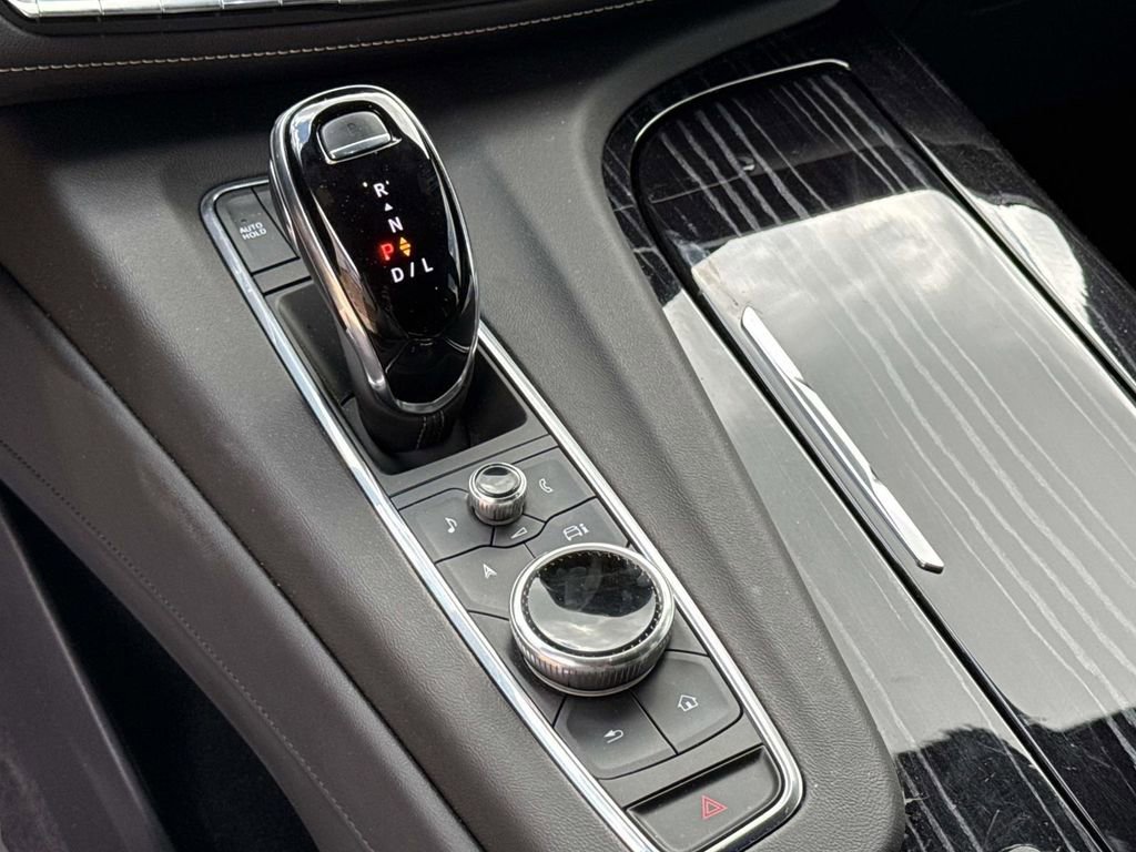 Used 2023 Cadillac Escalade Sport AWD/4WD image 36