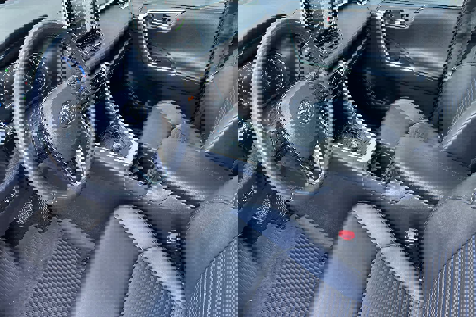 Used 2021 Toyota RAV4 XSE image 11