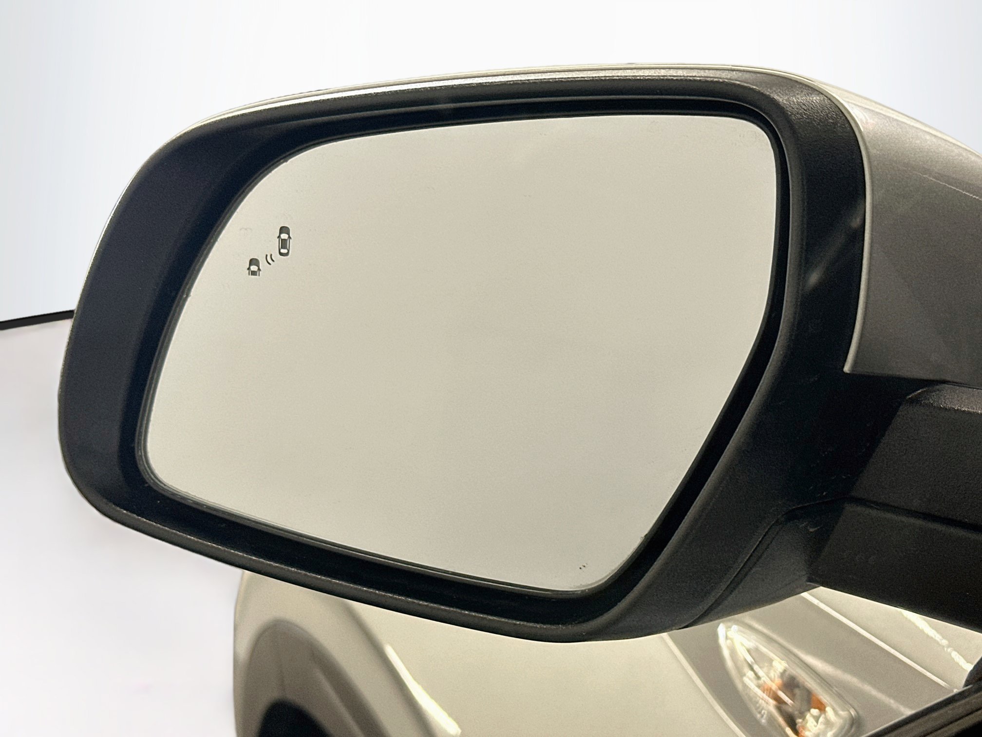 Used 2025 Hyundai Venue SEL FWD image 16