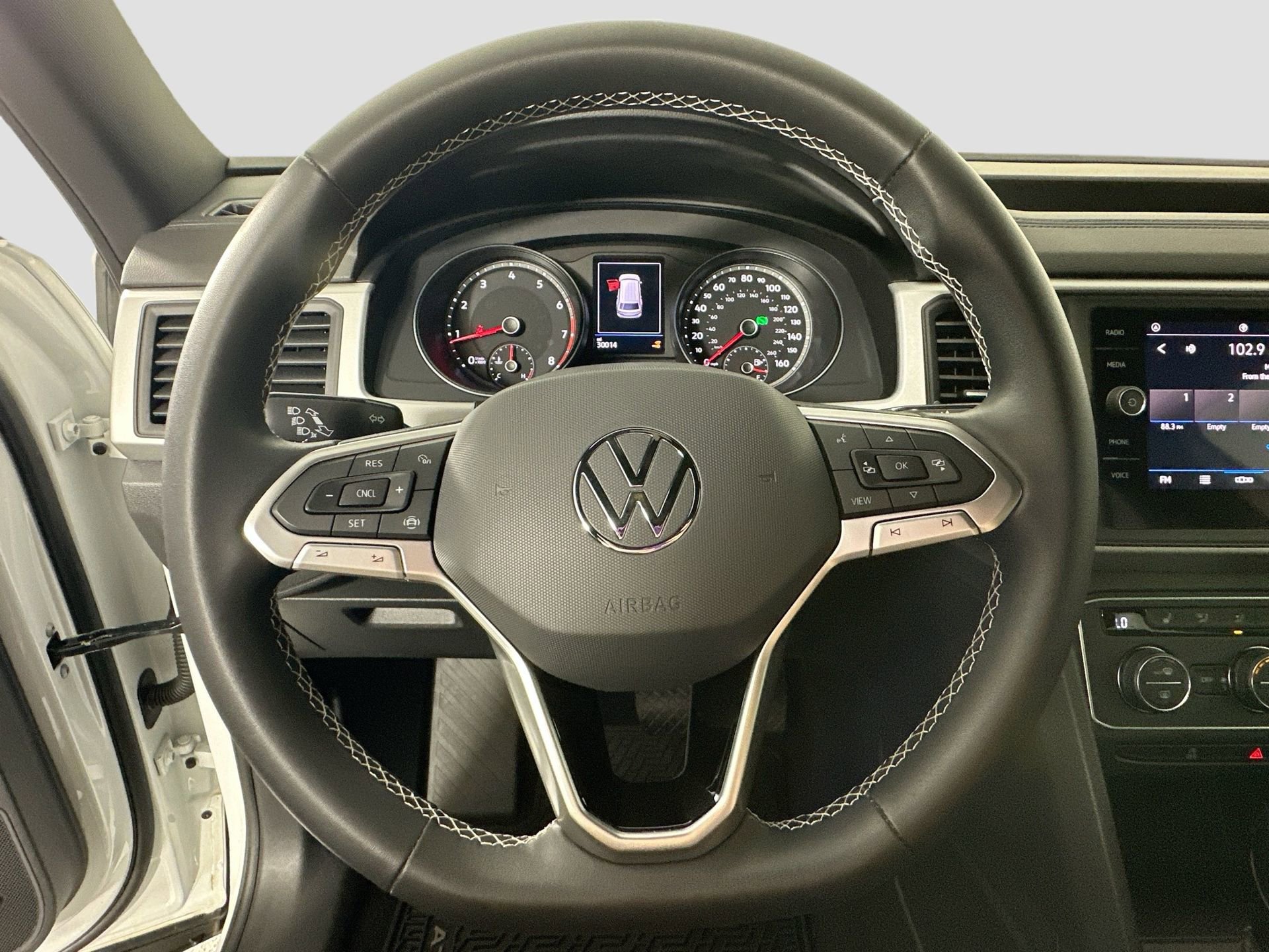 Certified 2021 Volkswagen Atlas Cross Sport SE image 11