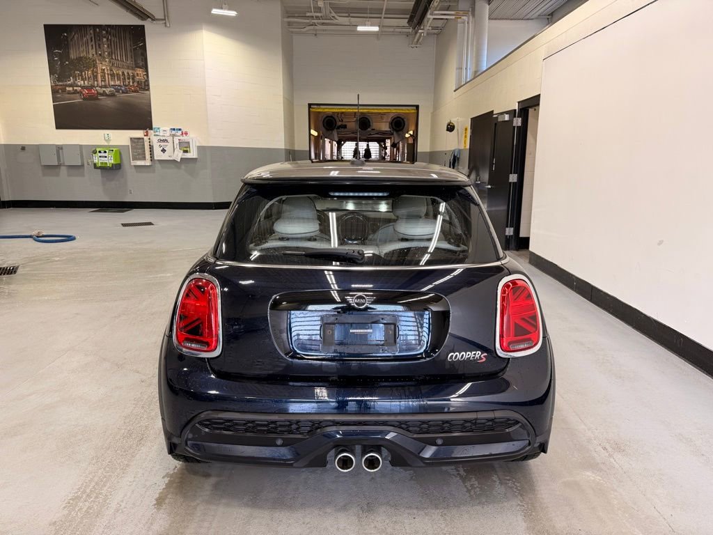Certified 2022 MINI Cooper S image 4