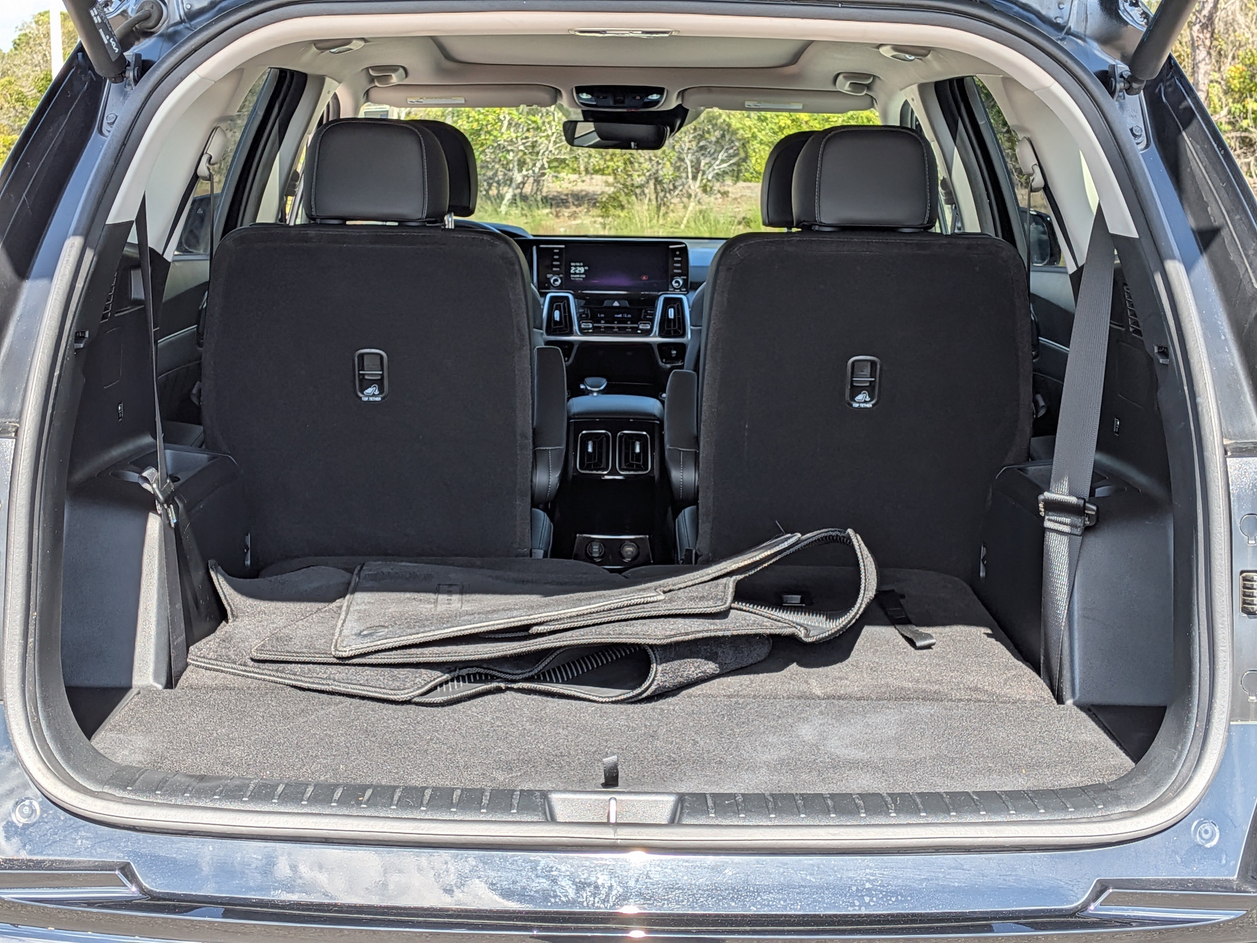 Used 2023 Kia Sorento SX image 13