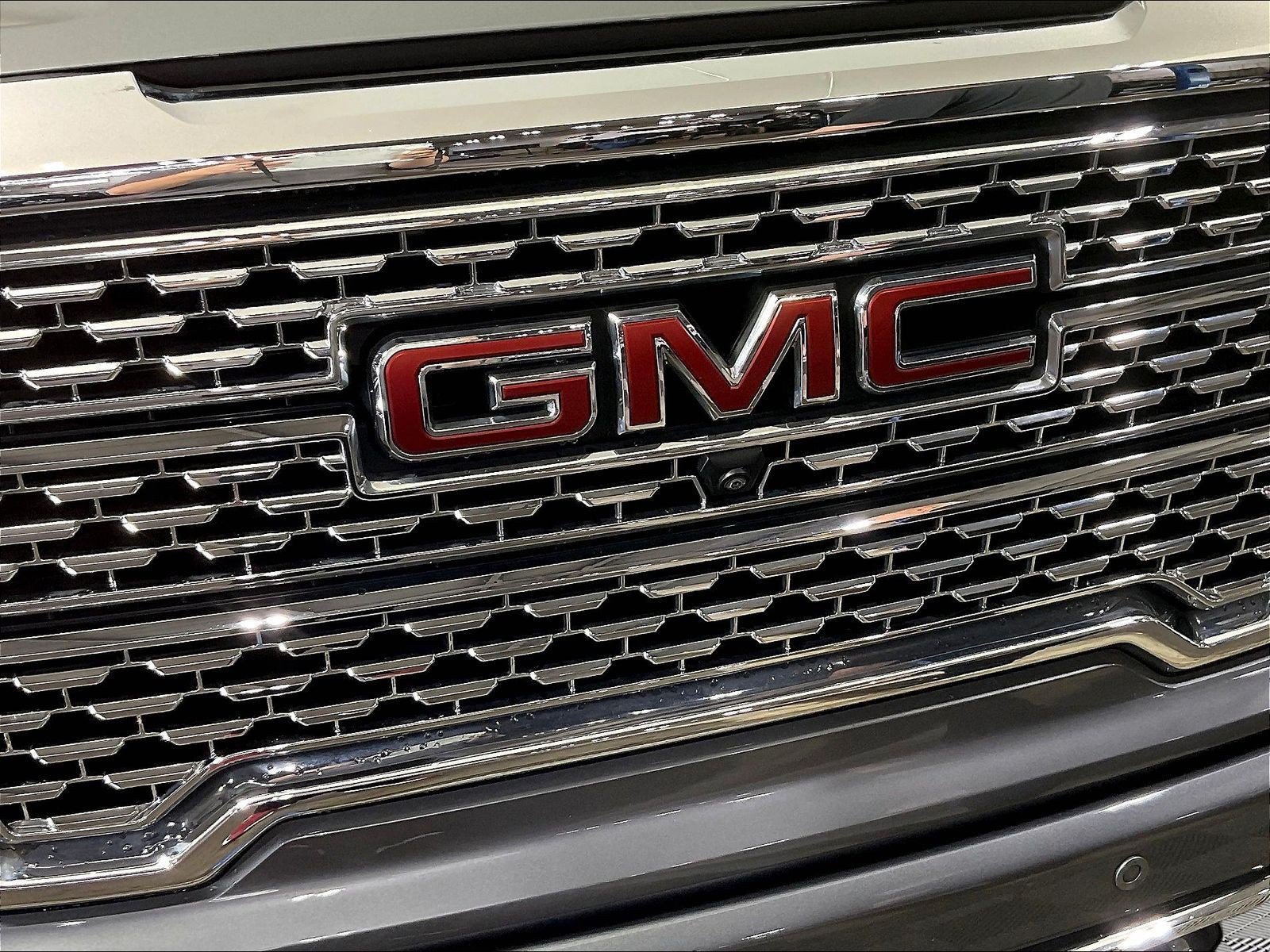Used 2021 GMC Sierra 1500 Denali w/ Denali Ultimate Package AWD/4WD image 34
