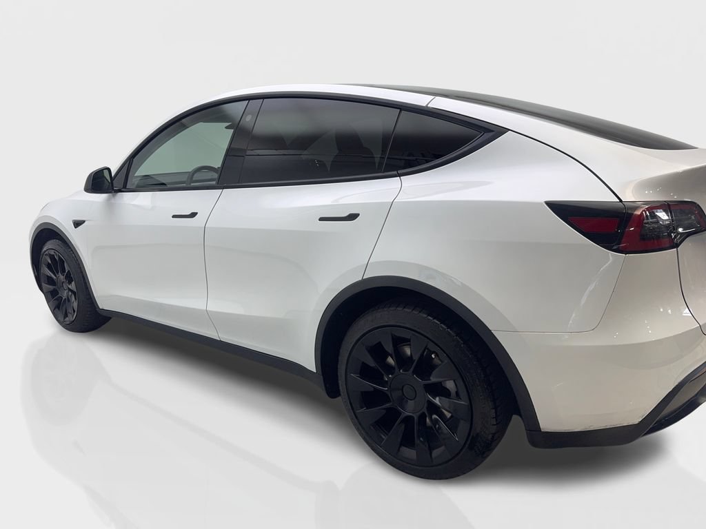 Used 2023 Tesla Model Y Long Range AWD/4WD image 15